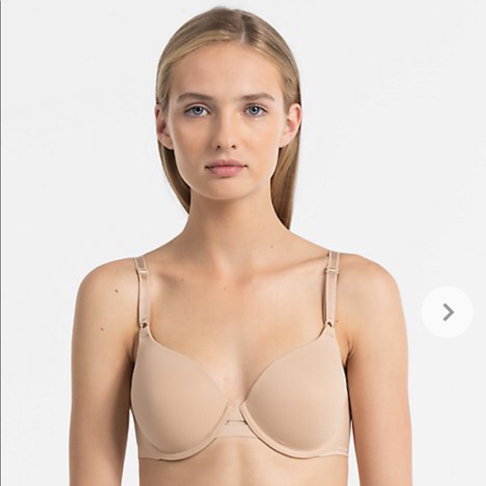 CALVIN KLEIN: T-Shirt Bras (Brand New!)